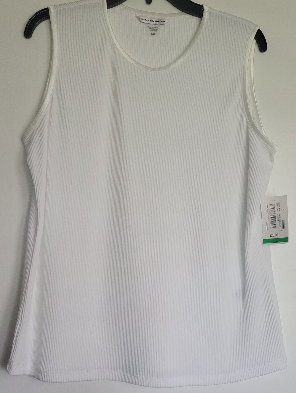 Allison Daley White Tank NEW Large